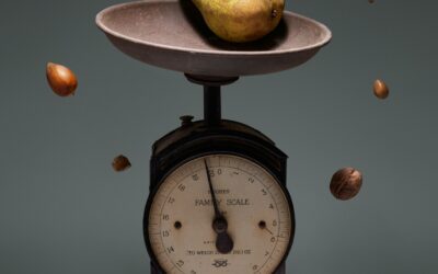 100NO 678: Calories, Carbs, and Cutting Back: Mastering Aging Well Without Diet Fads